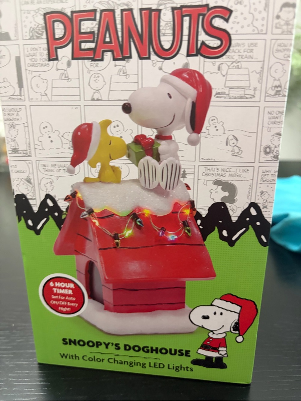 Peanuts Snoopy and Woodstock Holiday Doghouse - Red, White, Yellow, Green